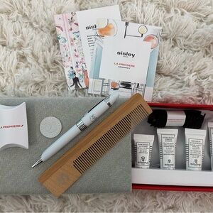 Air France La Premiere Flight Amenity Kit Sisley Skincare NEW